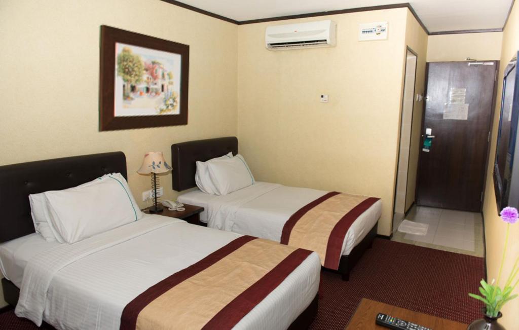 Hotel Vistaria Johor Bahru Rum bild