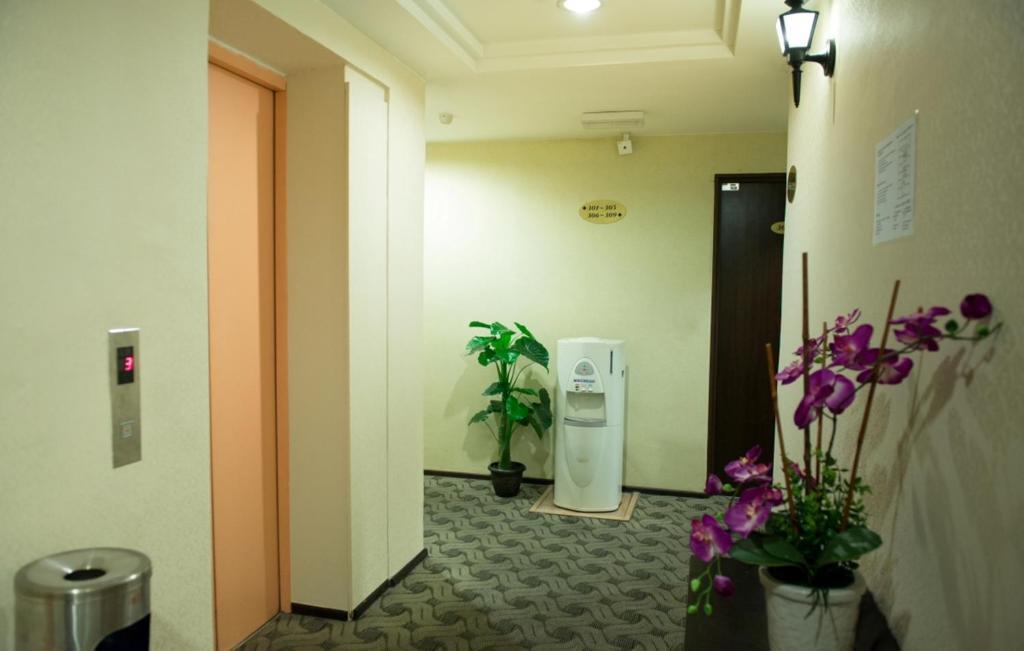 Hotel Vistaria Johor Bahru Rum bild