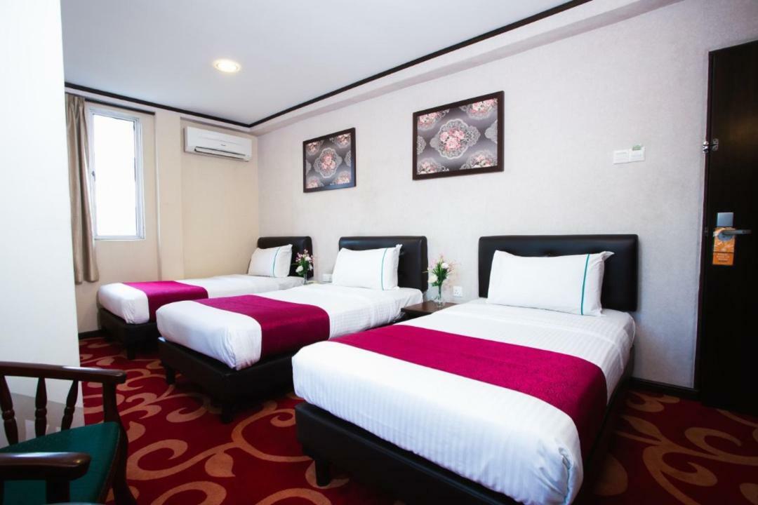Hotel Vistaria Johor Bahru Exteriör bild